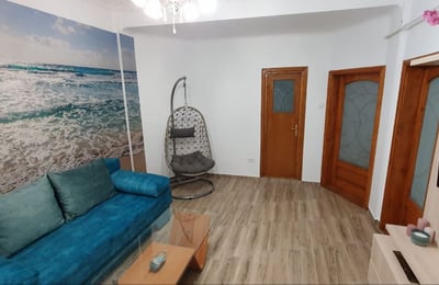 Rental of a comfortable 3-room apartment, 64 m², Old Town, Constanța, Romania